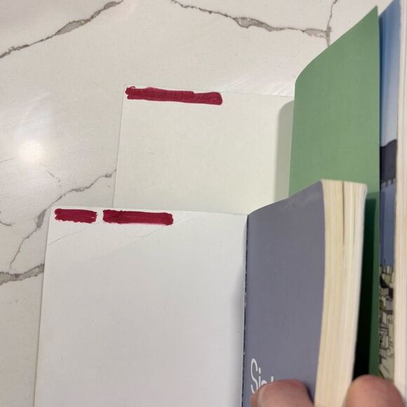 Raina Telgemeier | Sisters and Smile Books Set Paperback - Picture 6 of 6